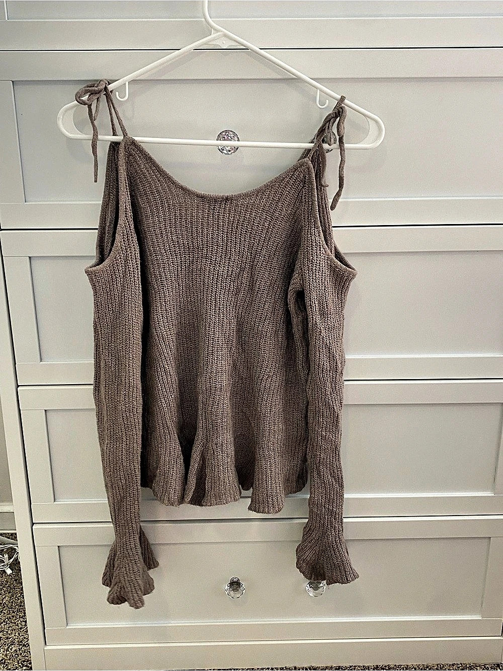 Express Brown Knit Cold Shoulder Top Size Medium